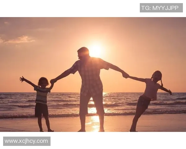 足球明星温馨瞬间抱孩子的壁纸分享,感受亲情与运动的完美结合 足球明星温馨瞬间抱孩子的壁纸分享,感受亲情与运动的完美结合